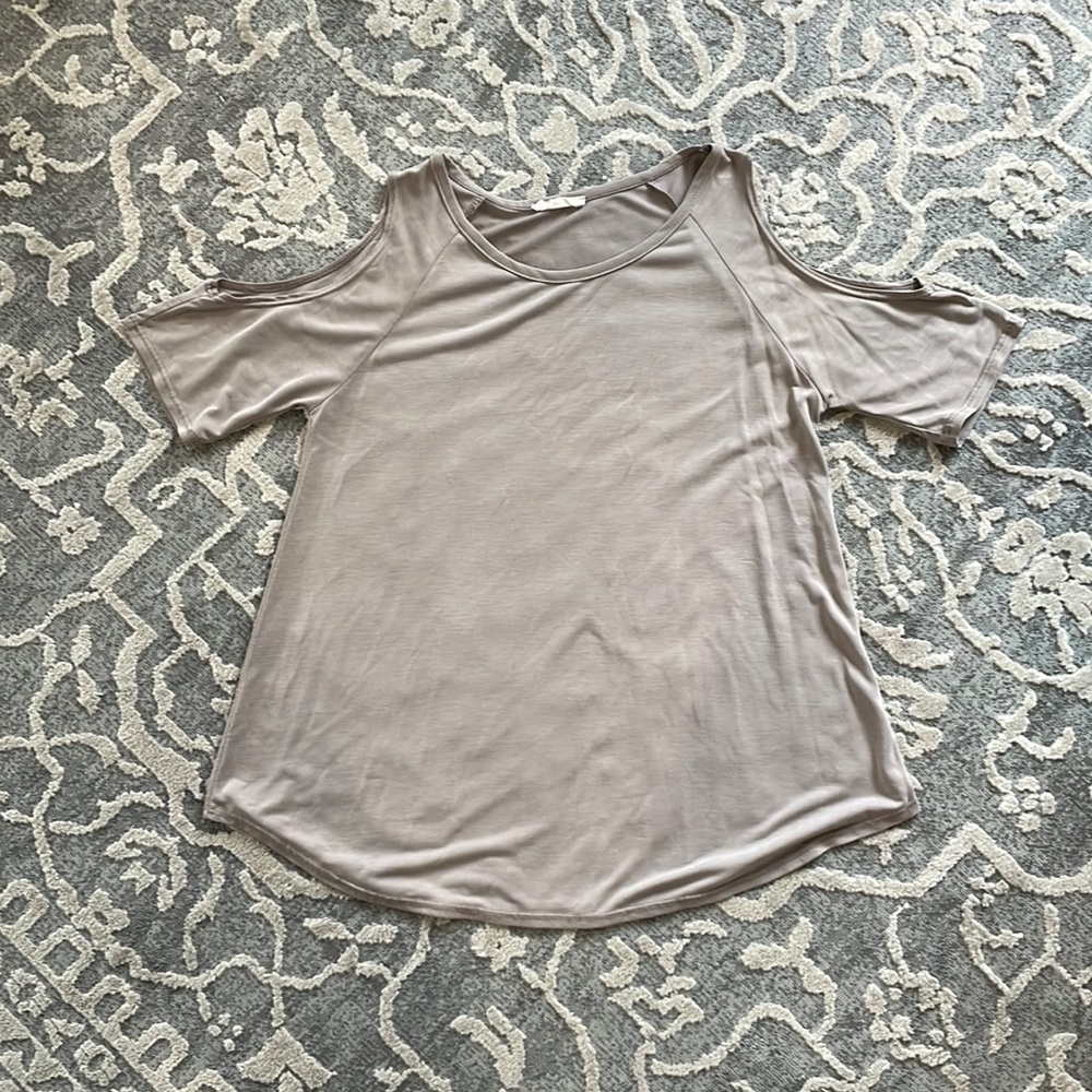 Cold shoulder shirt